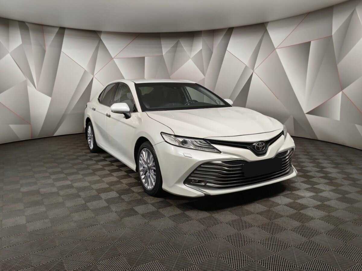 Toyota Camry б/у, 2020, Автоматическая. Фото: #2