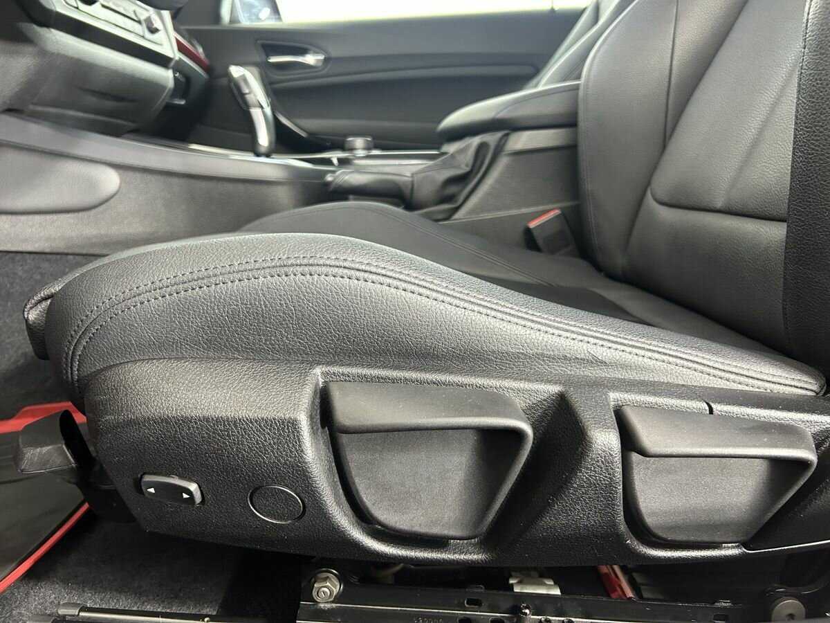 BMW 1 серии б/у, 2013, Автоматическая. Фото: #9