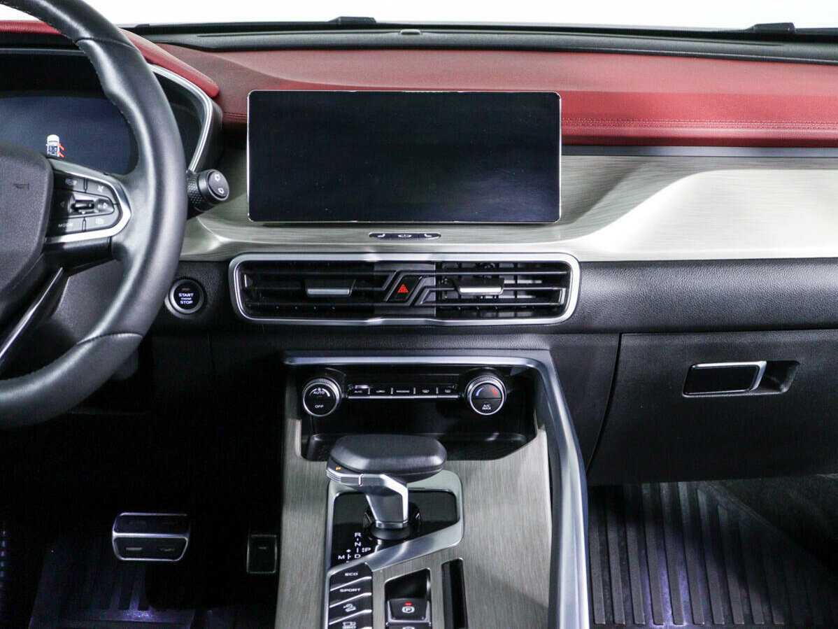 Geely Coolray б/у, 2023, Роботизированная. Фото: #10