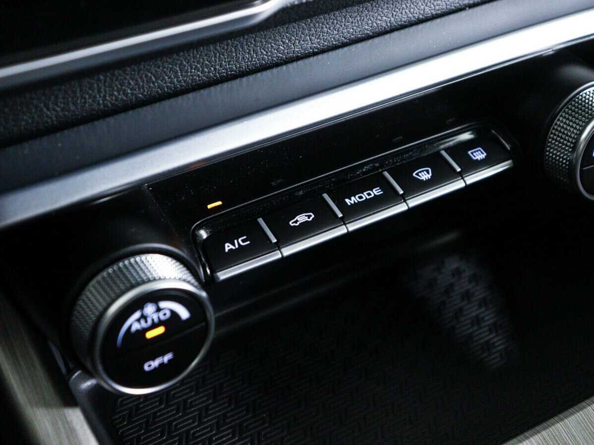 Geely Coolray б/у, 2023, Роботизированная. Фото: #20