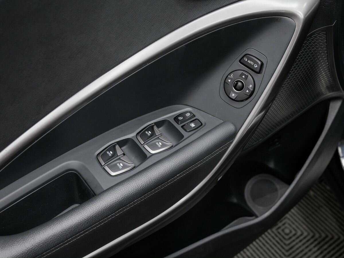 Hyundai Santa Fe б/у, 2017, Автоматическая. Фото: #15