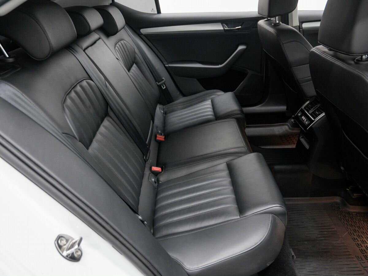 Skoda Superb б/у, 2018, Роботизированная. Фото: #8