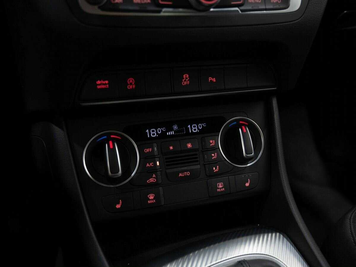 Audi Q3 б/у, 2017, Роботизированная. Фото: #22