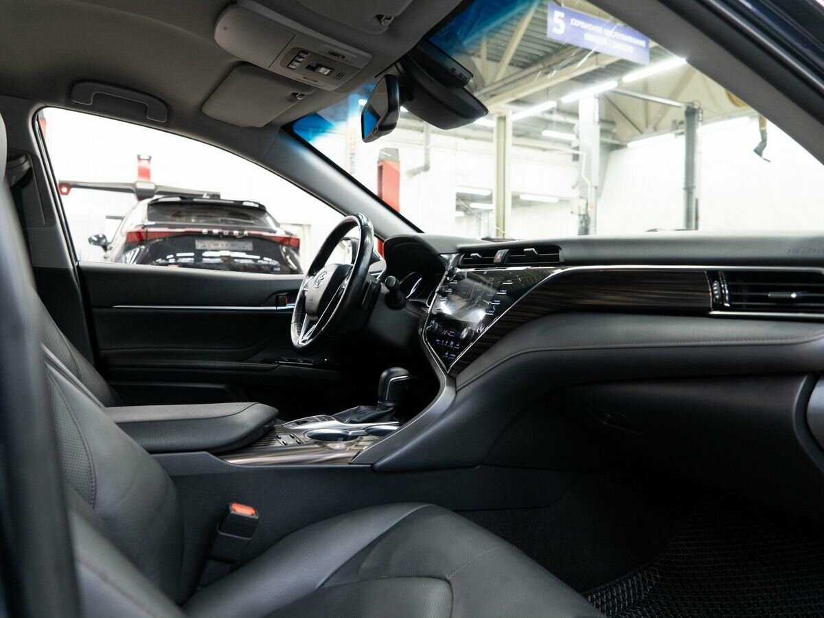 Toyota Camry б/у, 2018, Автоматическая. Фото: #10