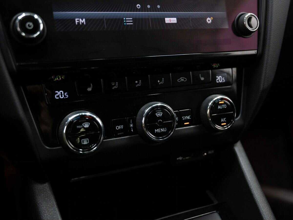 Skoda Octavia б/у, 2017, Роботизированная. Фото: #19