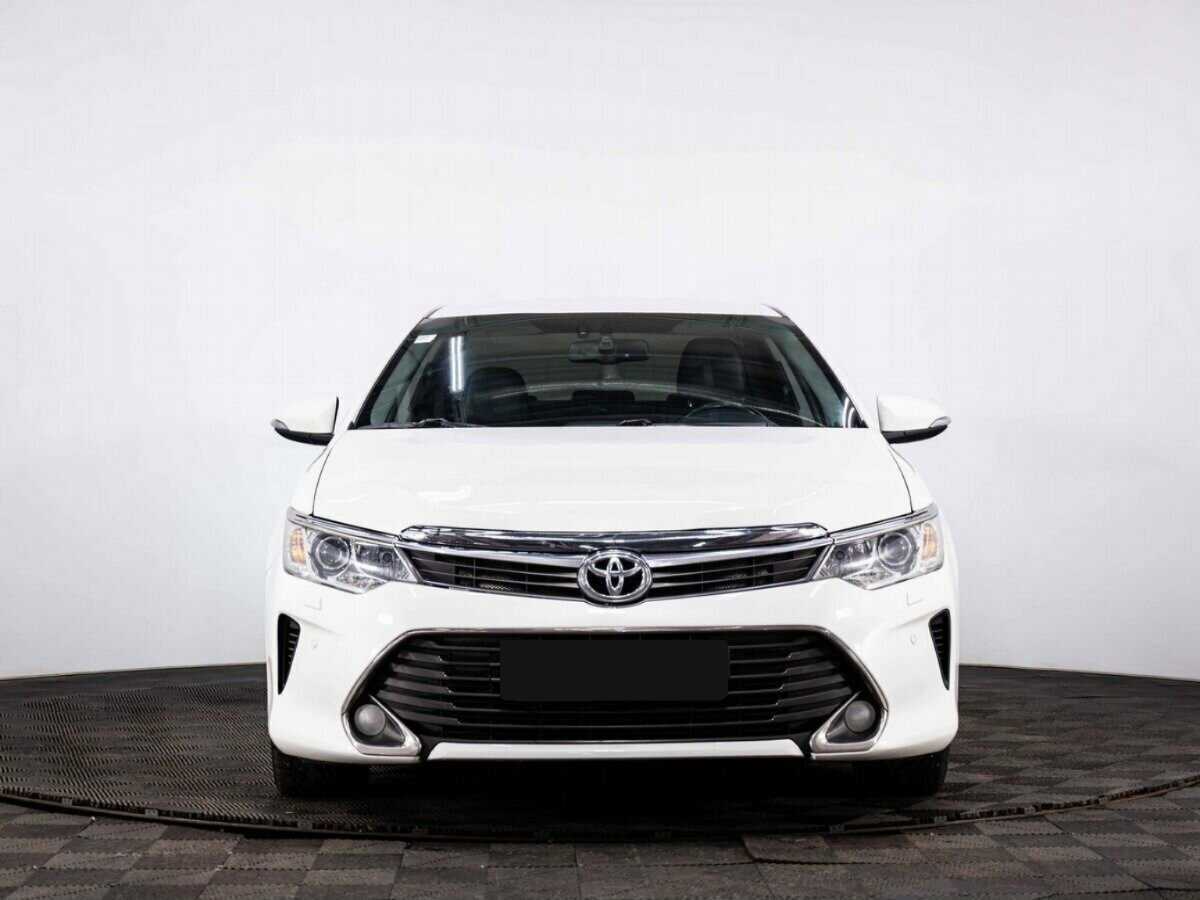 Toyota Camry б/у, 2014, Автоматическая. Фото: #1