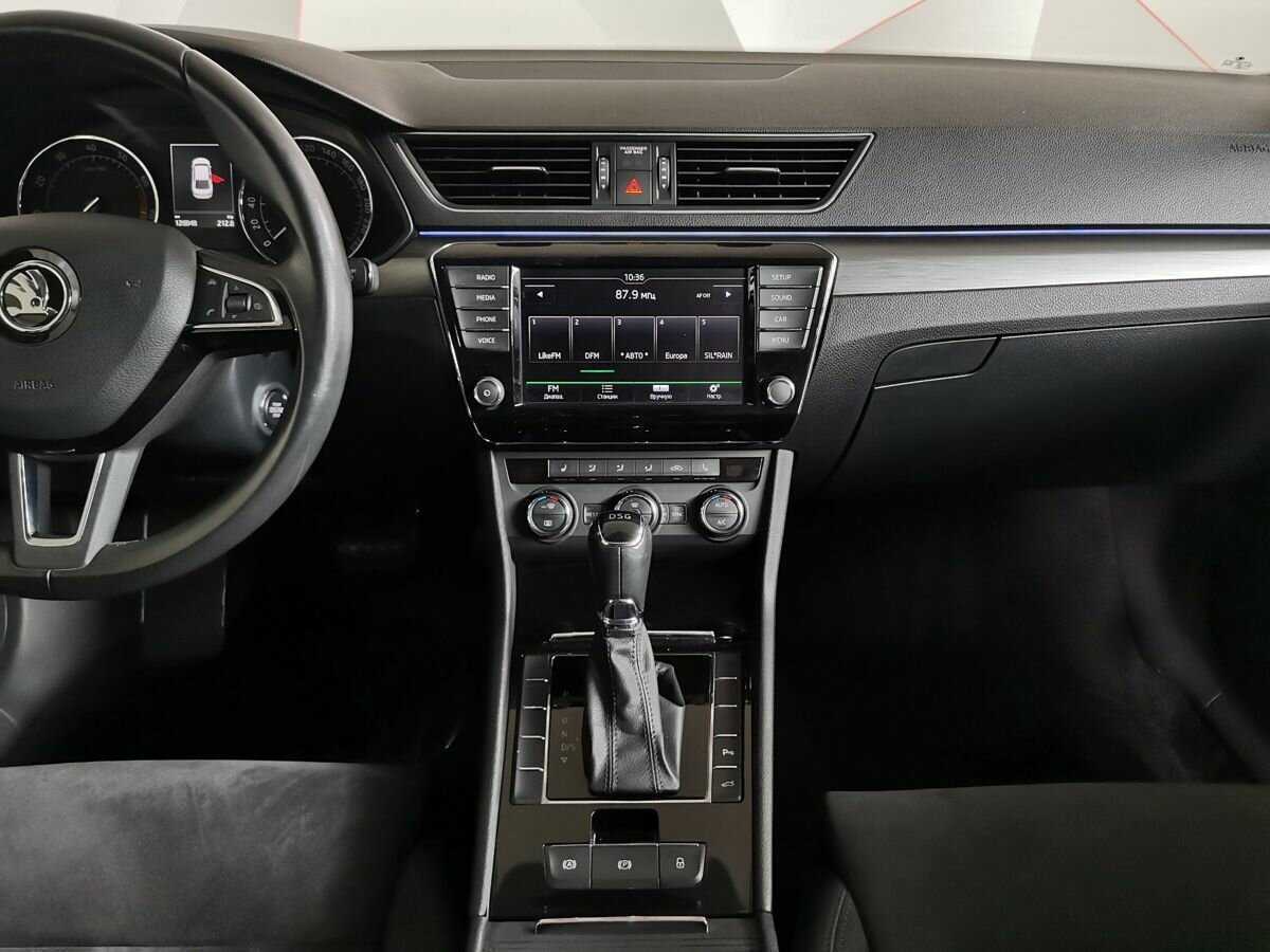 Skoda Superb б/у, 2017, Роботизированная. Фото: #10