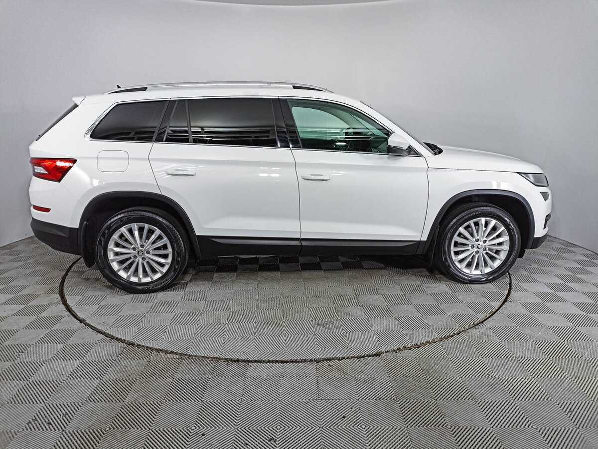 Skoda Kodiaq б/у, 2021, Роботизированная. Фото: #3