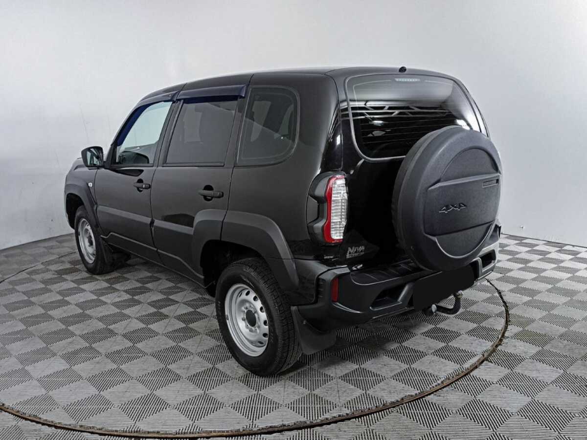 Lada (ВАЗ) Niva б/у, 2023, Механическая. Фото: #6