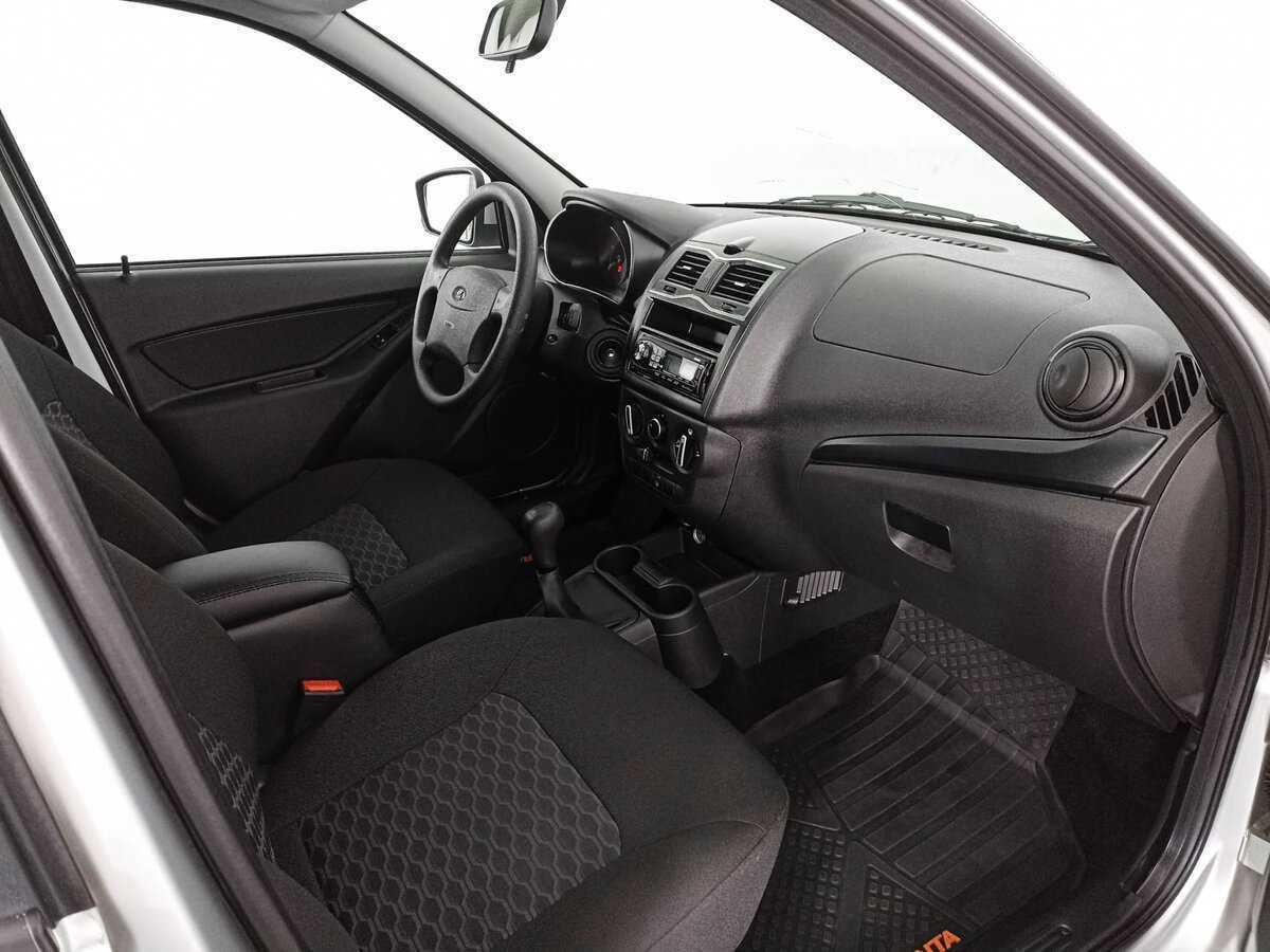 Lada (ВАЗ) Granta б/у, 2023, Механическая. Фото: #8