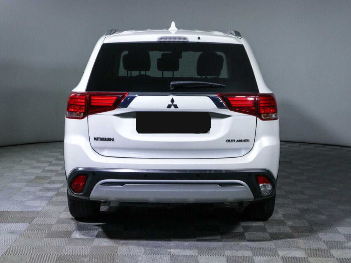 Mitsubishi Outlander б/у, 2018, Вариатор. Фото: #5