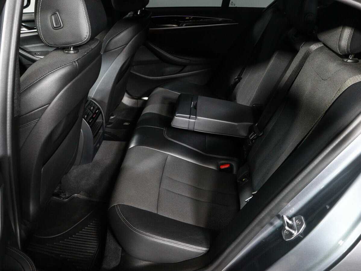 BMW 5 серии б/у, 2019, Автоматическая. Фото: #7