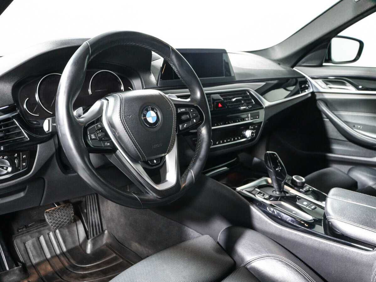 BMW 5 серии б/у, 2019, Автоматическая. Фото: #11