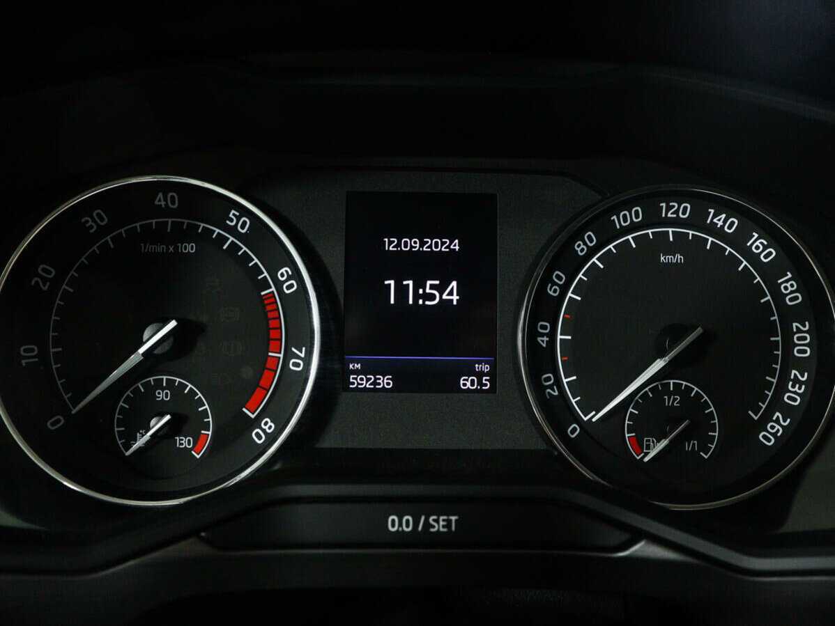 Skoda Superb б/у, 2019, Роботизированная. Фото: #10