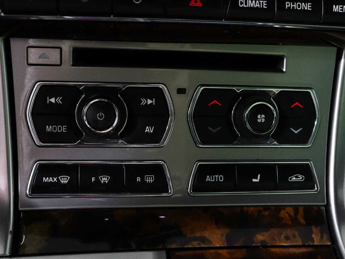 Jaguar XF б/у, 2013, Автоматическая. Фото: #17