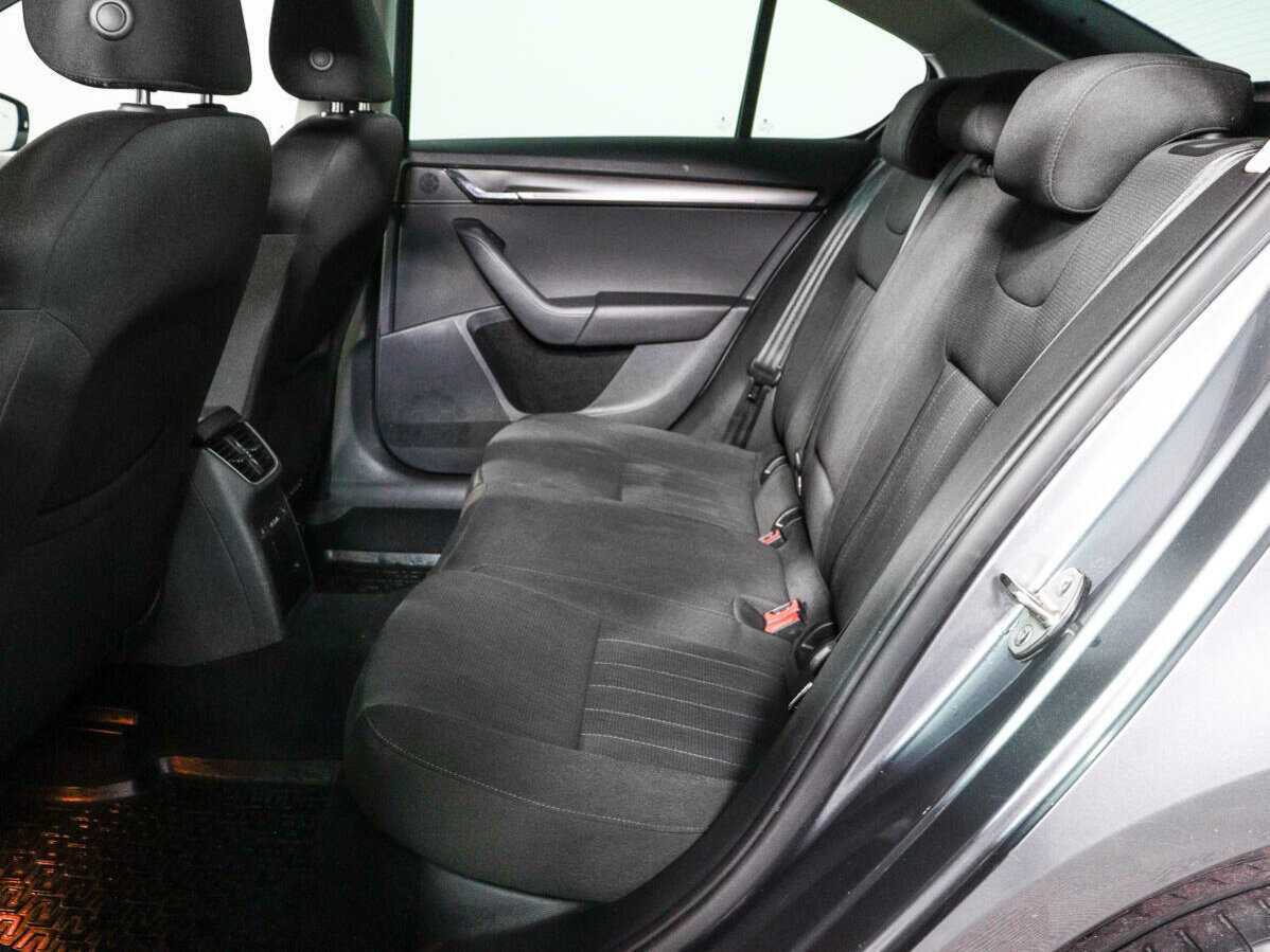 Skoda Octavia б/у, 2019, Роботизированная. Фото: #7