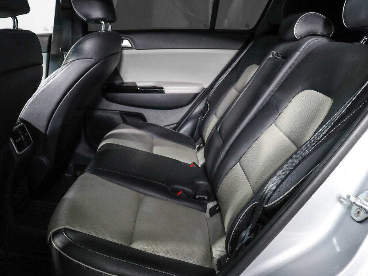 Kia Sportage б/у, 2016, Роботизированная. Фото: #13