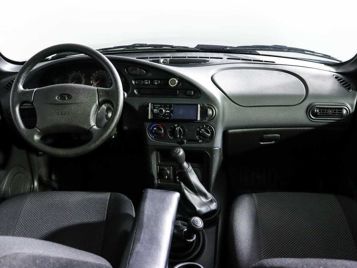 Lada (ВАЗ) Niva б/у, 2023, Механическая. Фото: #10