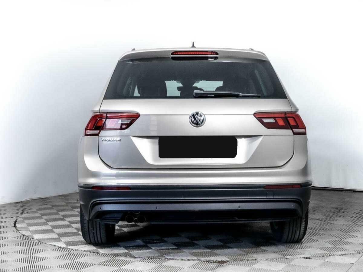 Volkswagen Tiguan б/у, 2018, Роботизированная. Фото: #3