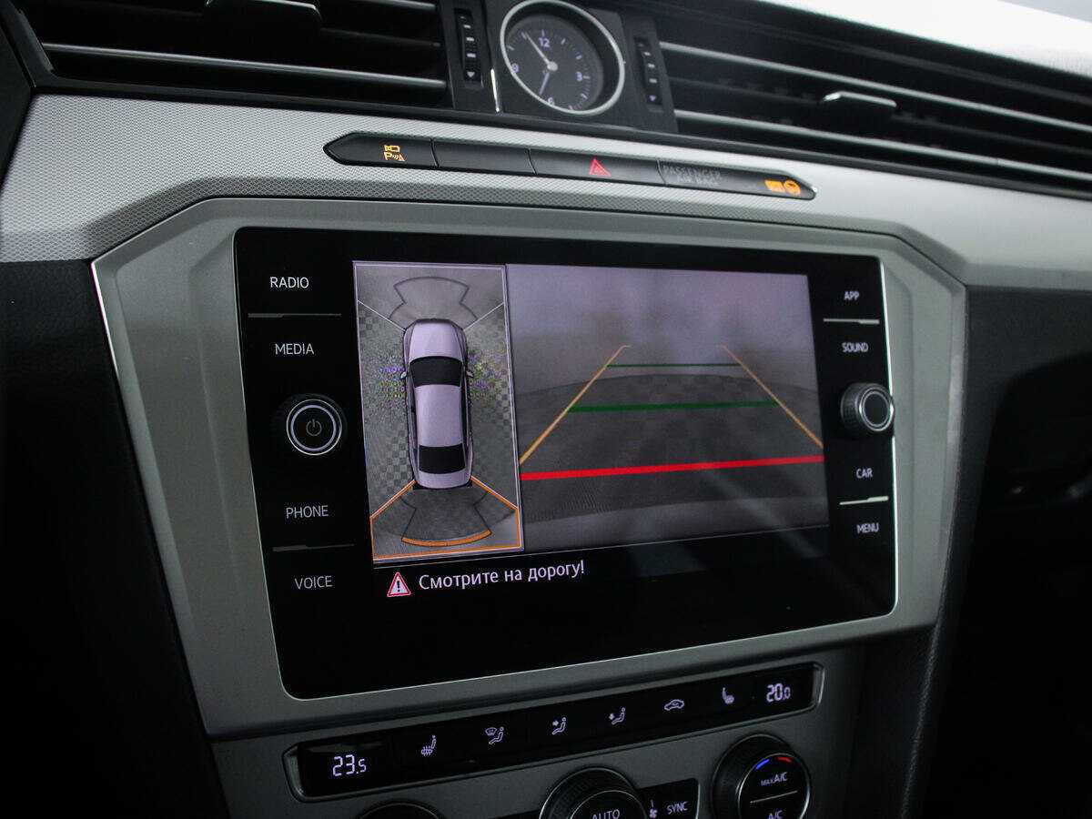 Volkswagen Passat б/у, 2018, Роботизированная. Фото: #15