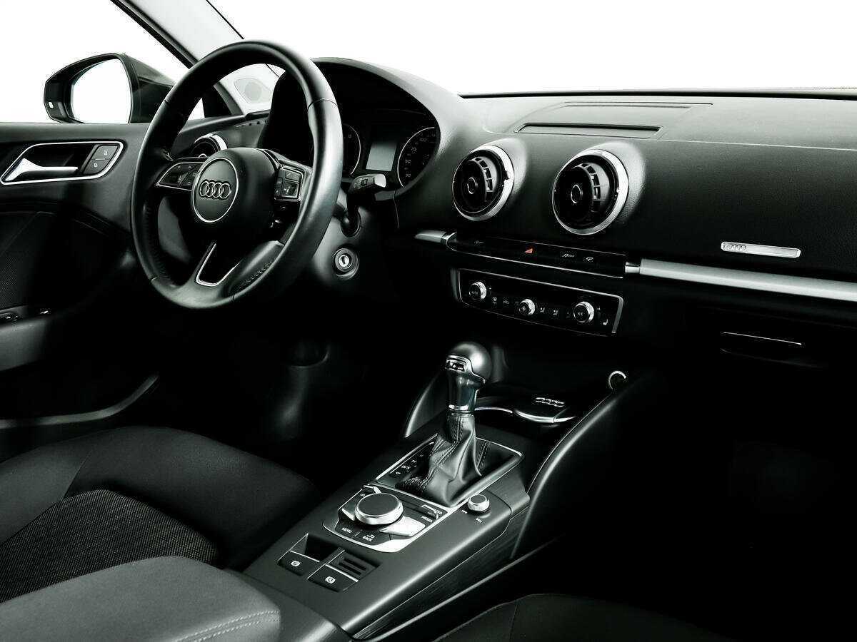 Audi A3 б/у, 2016, Роботизированная. Фото: #8