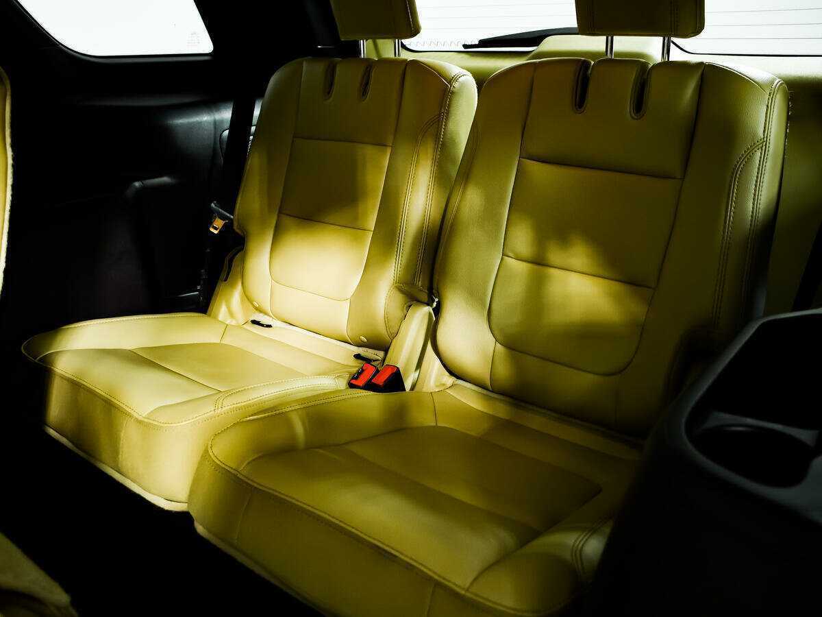 Ford Explorer б/у, 2016, Автоматическая. Фото: #13