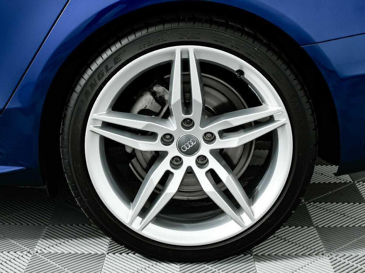 Audi A4 б/у, 2014, Роботизированная. Фото: #12