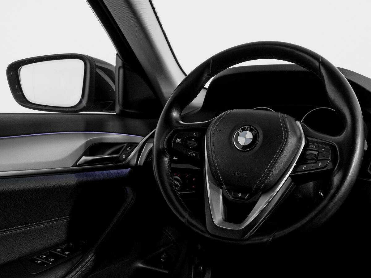BMW 5 серии б/у, 2018, Автоматическая. Фото: #14