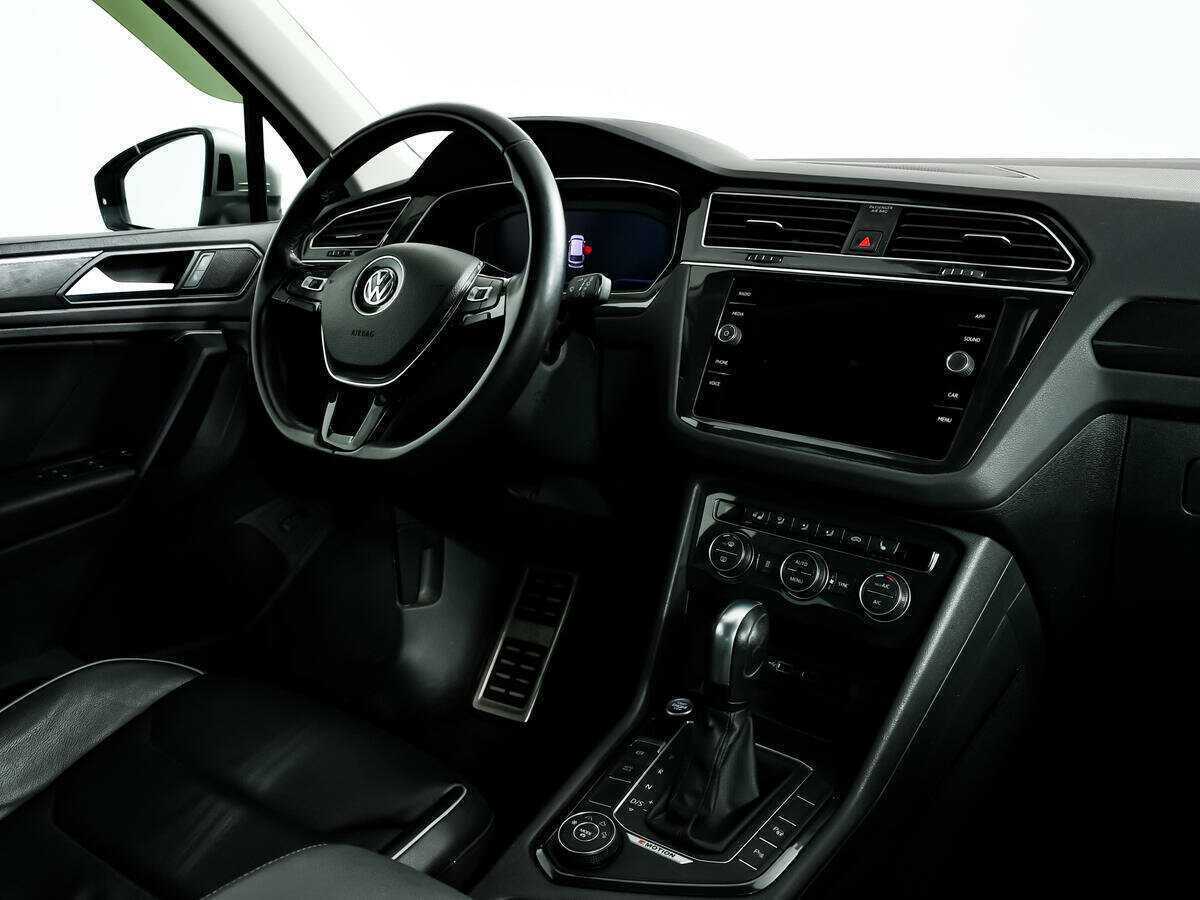 Volkswagen Tiguan б/у, 2020, Роботизированная. Фото: #8