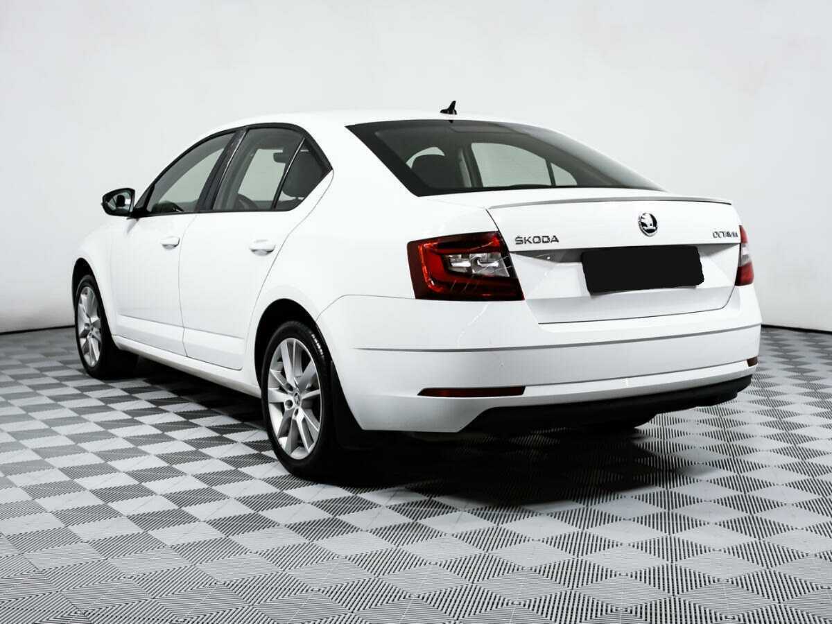 Skoda Octavia б/у, 2017, Роботизированная. Фото: #6
