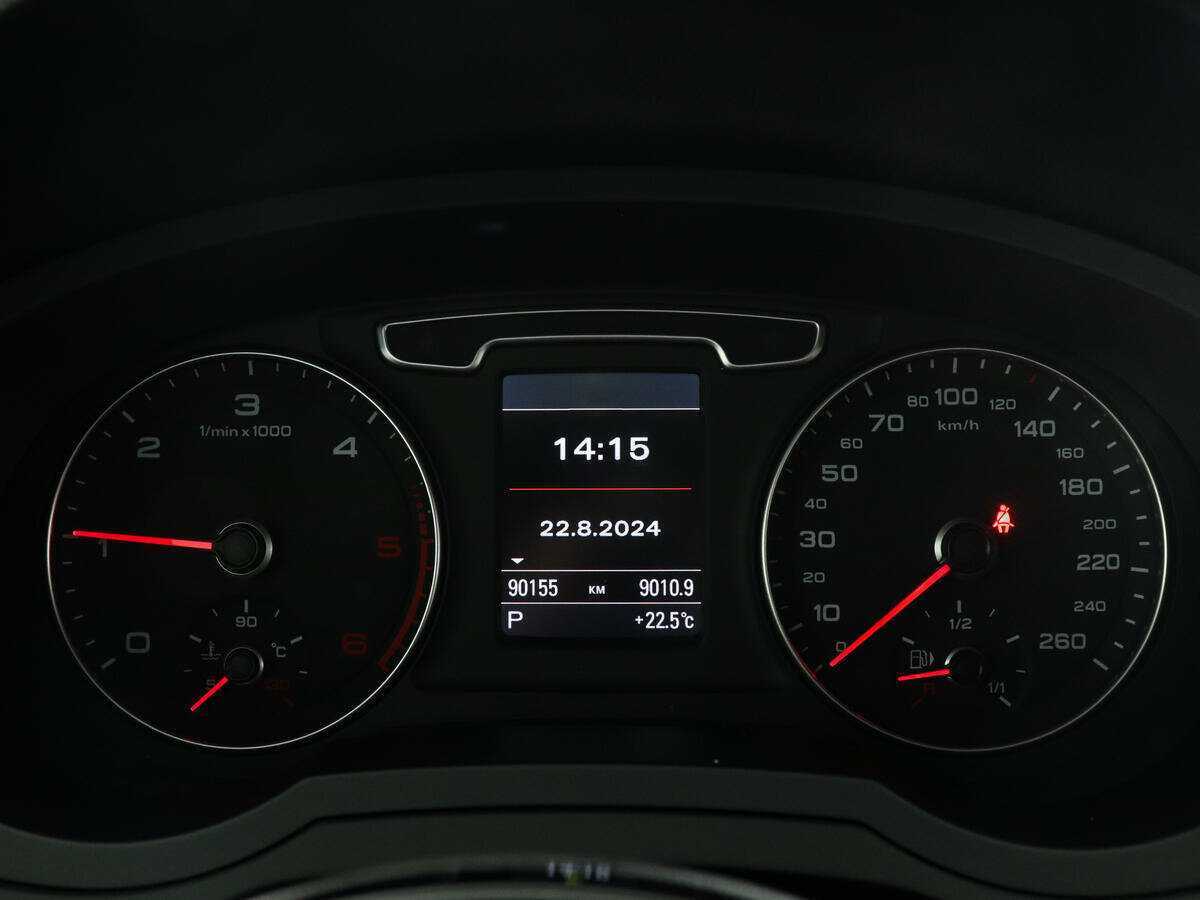 Audi Q3 б/у, 2012, Роботизированная. Фото: #10