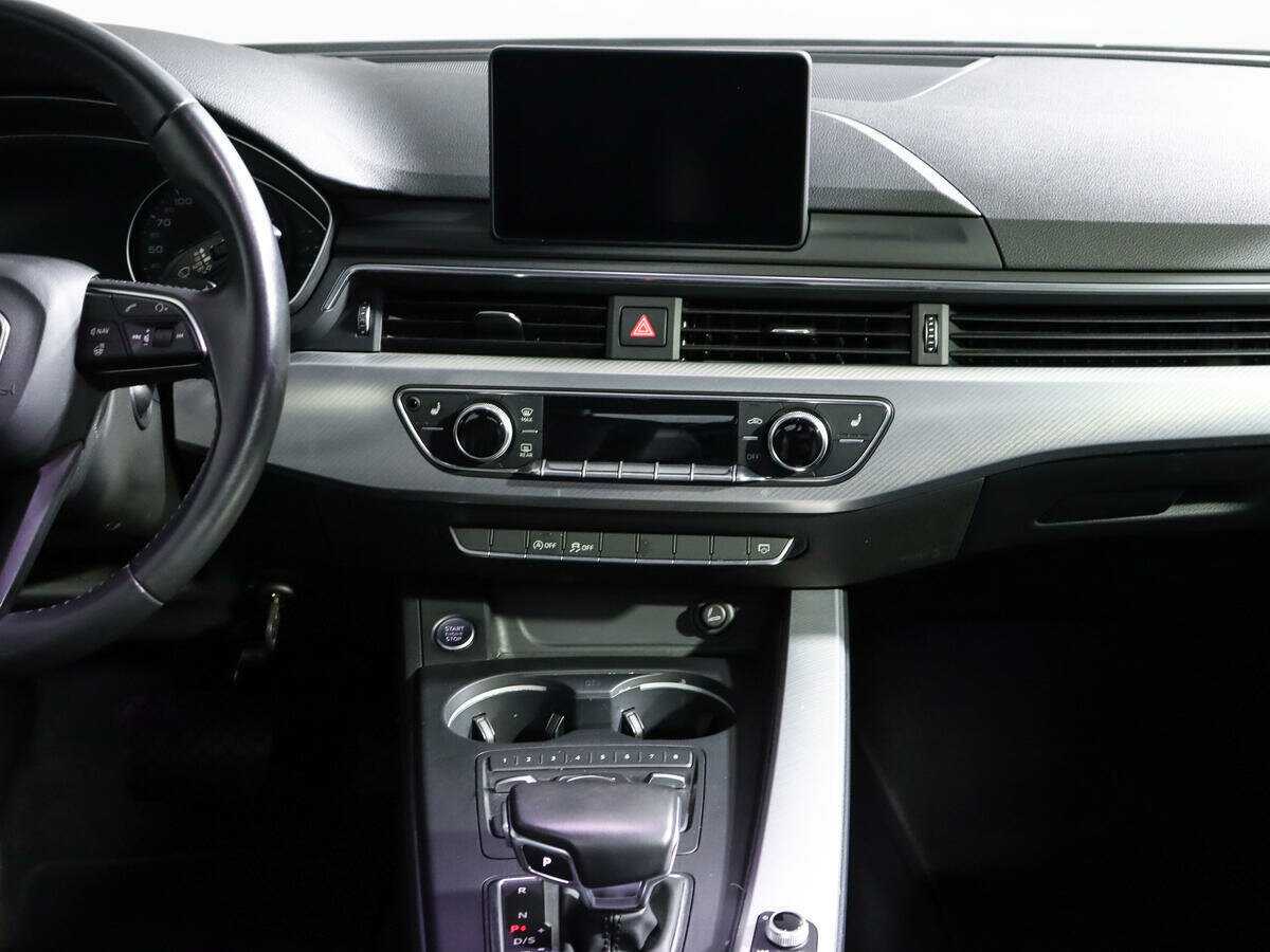 Audi A4 б/у, 2018, Роботизированная. Фото: #10