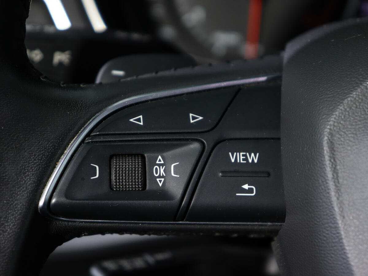 Audi A4 б/у, 2018, Роботизированная. Фото: #18