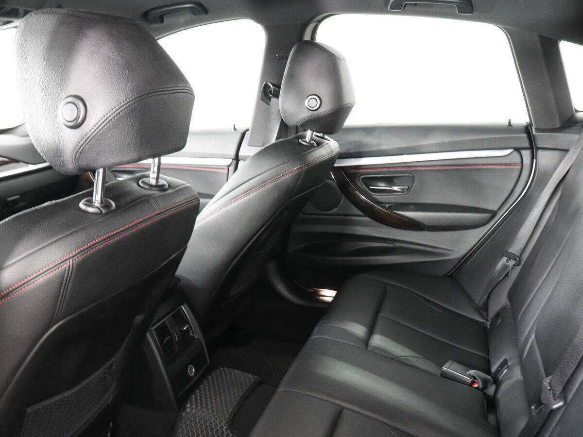 BMW 3 серии б/у, 2016, Автоматическая. Фото: #13