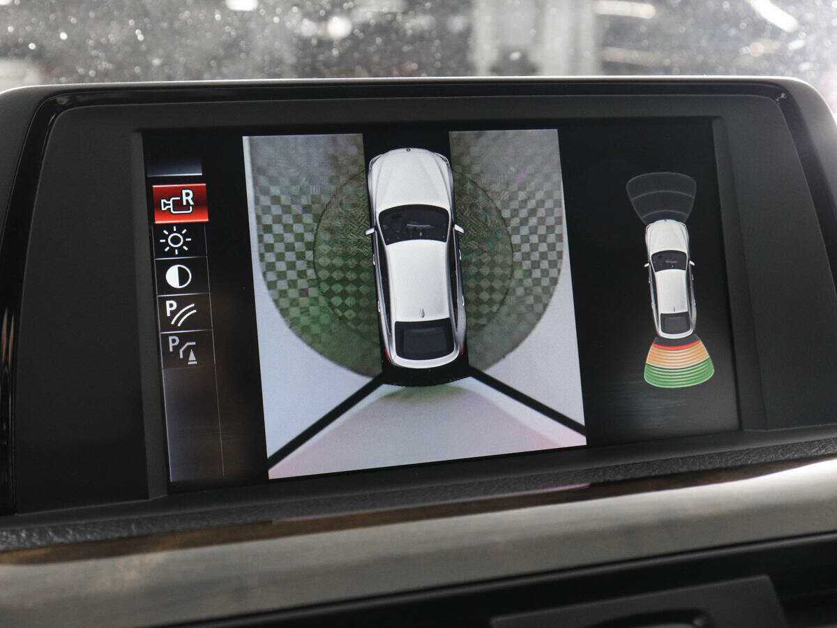 BMW 3 серии б/у, 2016, Автоматическая. Фото: #15