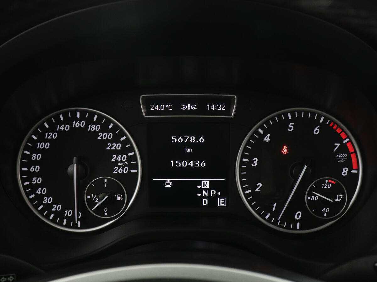 Mercedes-Benz A-Класс б/у, 2013, Роботизированная. Фото: #10