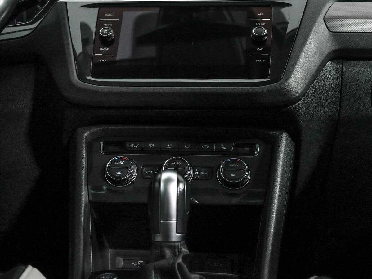 Volkswagen Tiguan б/у, 2019, Роботизированная. Фото: #15