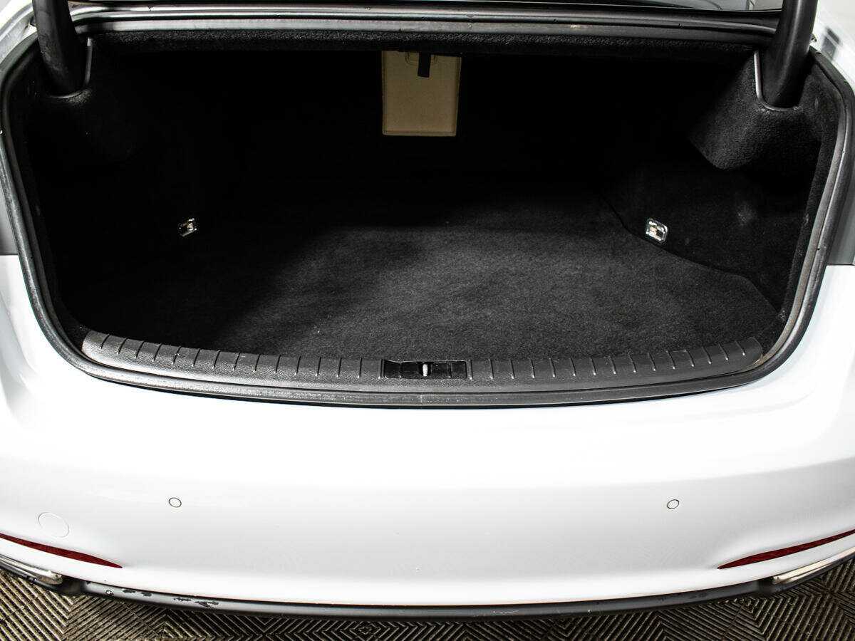 Hyundai Genesis б/у, 2015, Автоматическая. Фото: #8