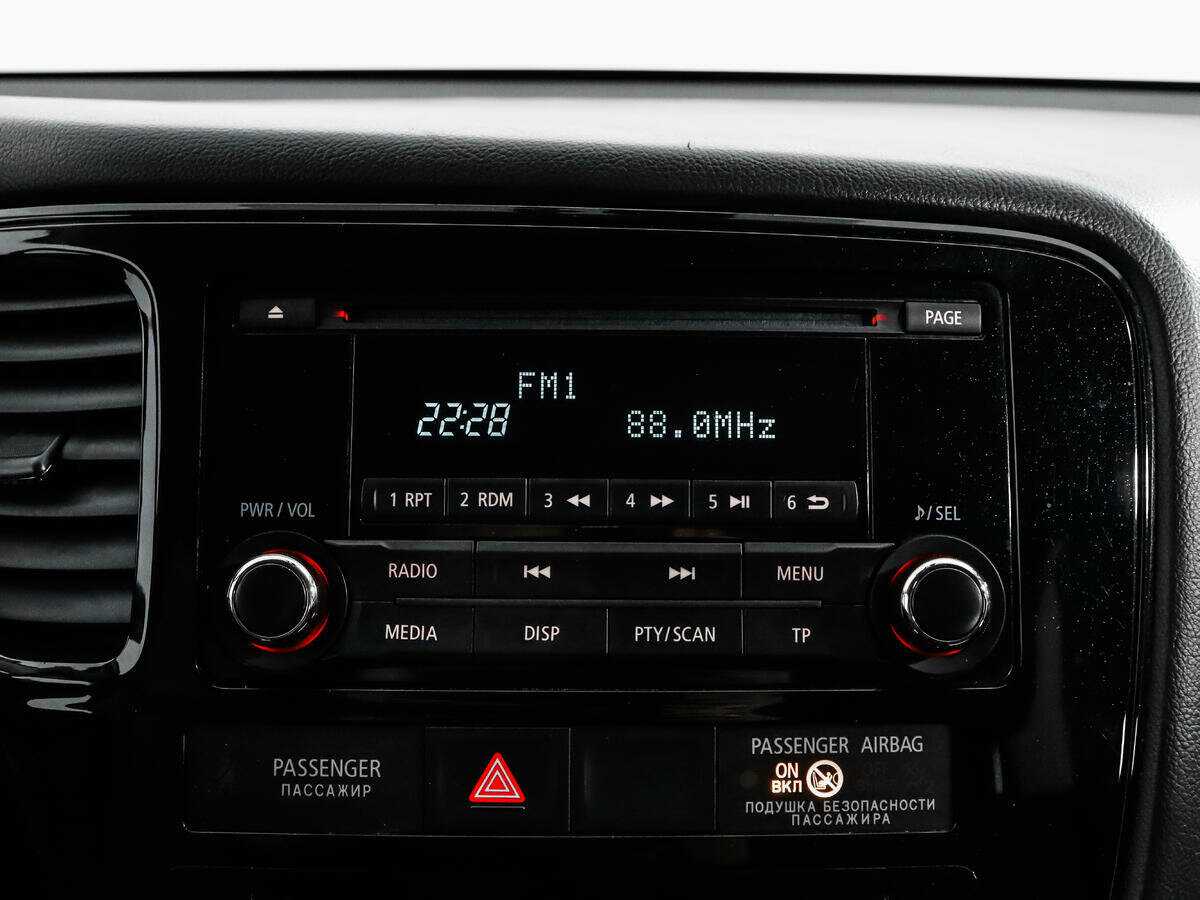 Mitsubishi Outlander б/у, 2018, Вариатор. Фото: #12