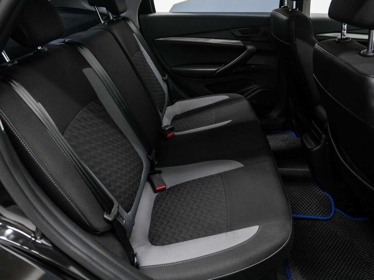 Lada (ВАЗ) Vesta б/у, 2024, Механическая. Фото: #10