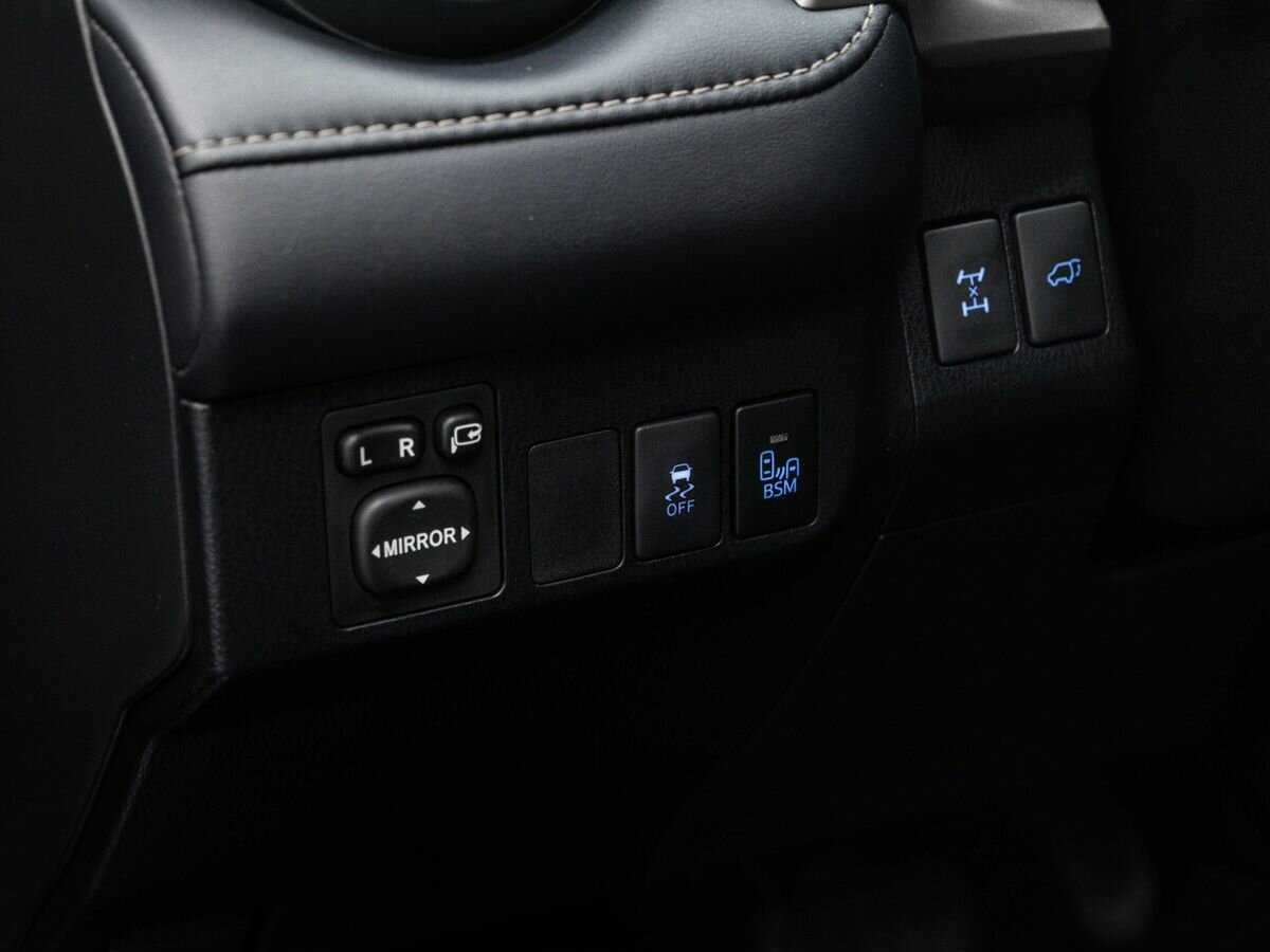 Toyota RAV4 б/у, 2013, Автоматическая. Фото: #16