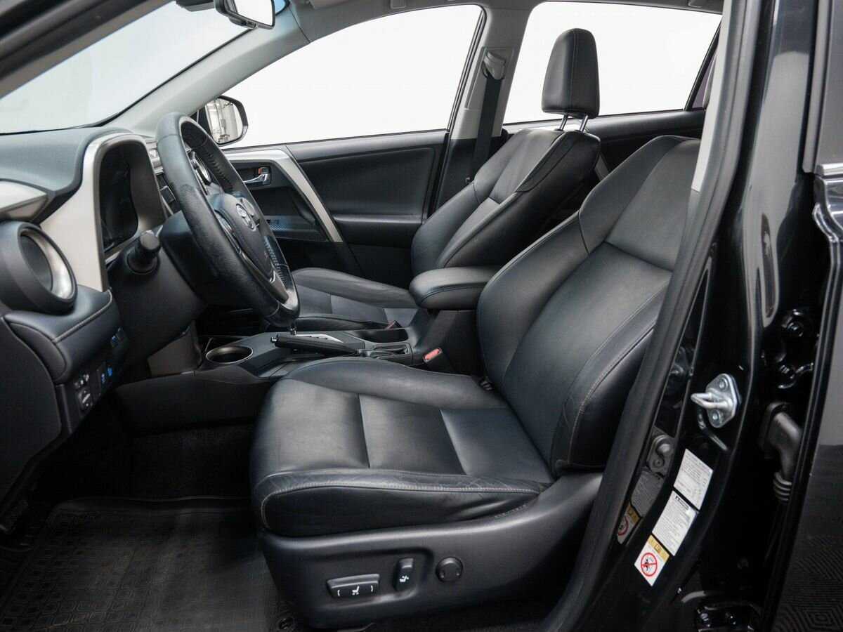 Toyota RAV4 б/у, 2013, Автоматическая. Фото: #11