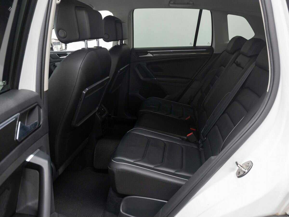 Volkswagen Tiguan б/у, 2018, Роботизированная. Фото: #9