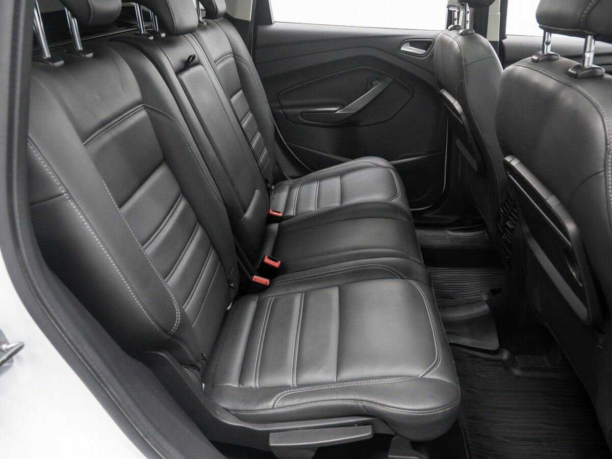 Ford Kuga б/у, 2017, Автоматическая. Фото: #9