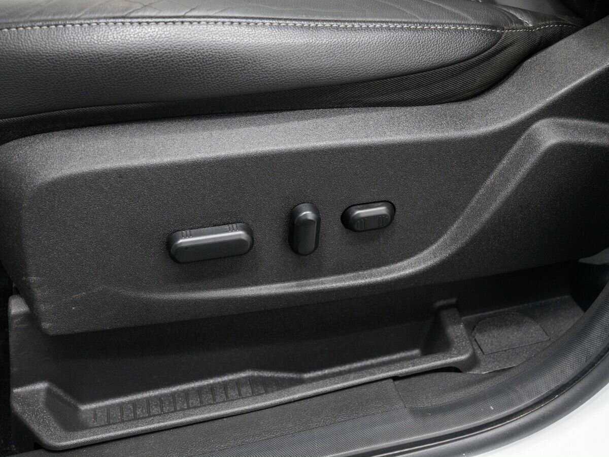 Ford Kuga б/у, 2017, Автоматическая. Фото: #16