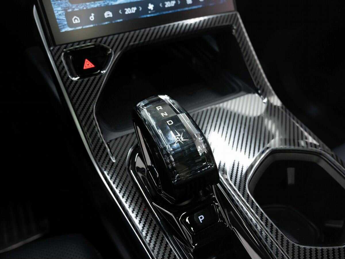 Geely Atlas б/у, 2023, Роботизированная. Фото: #25