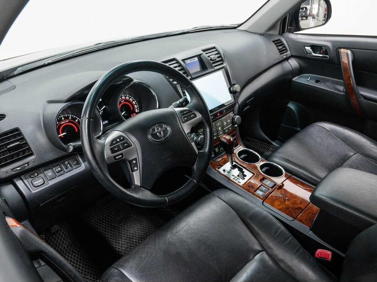 Toyota Highlander б/у, 2012, Автоматическая. Фото: #13