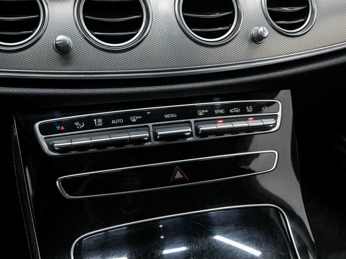 Mercedes-Benz E-Класс б/у, 2019, Автоматическая. Фото: #16