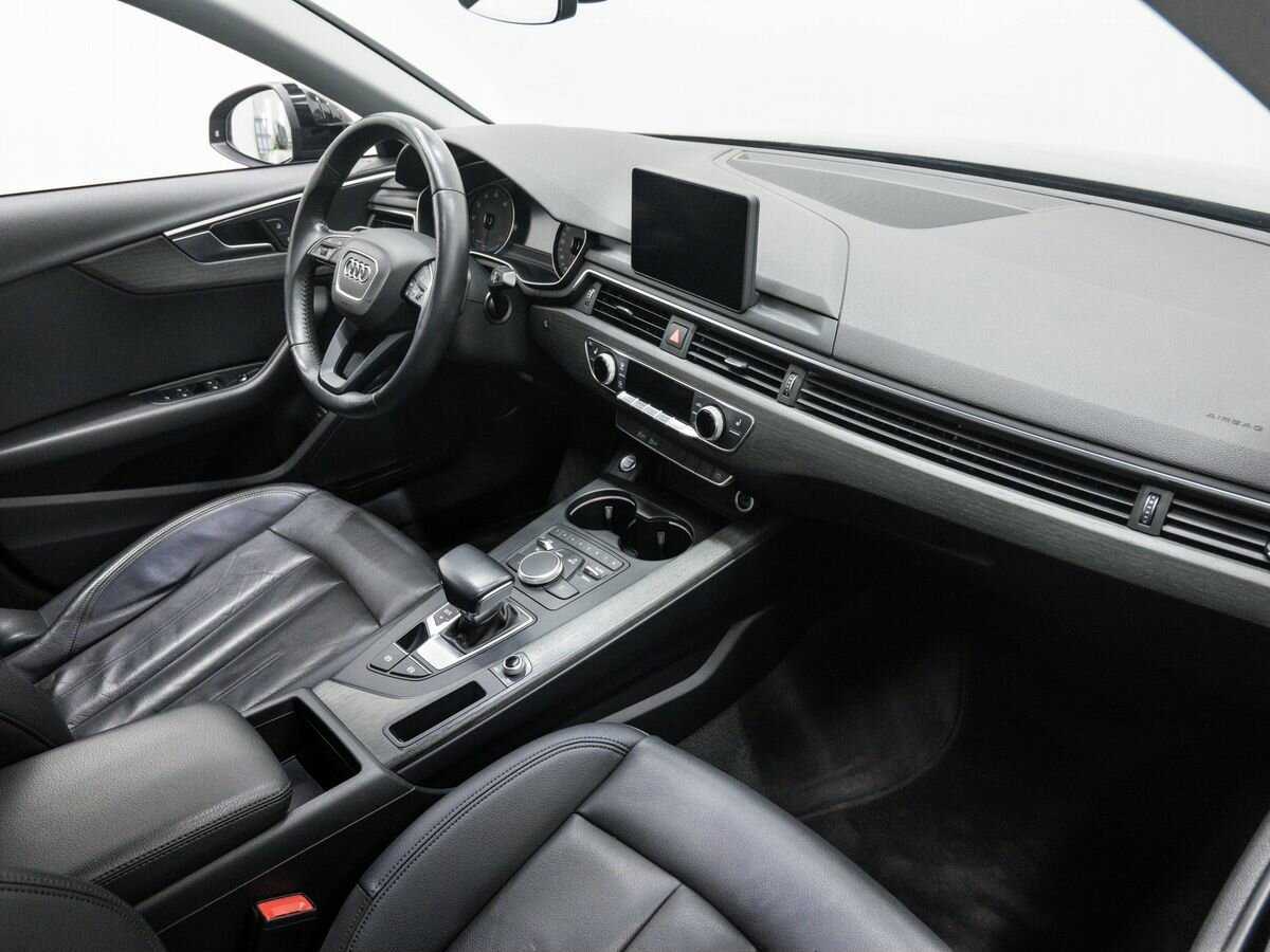 Audi A4 б/у, 2018, Роботизированная. Фото: #7