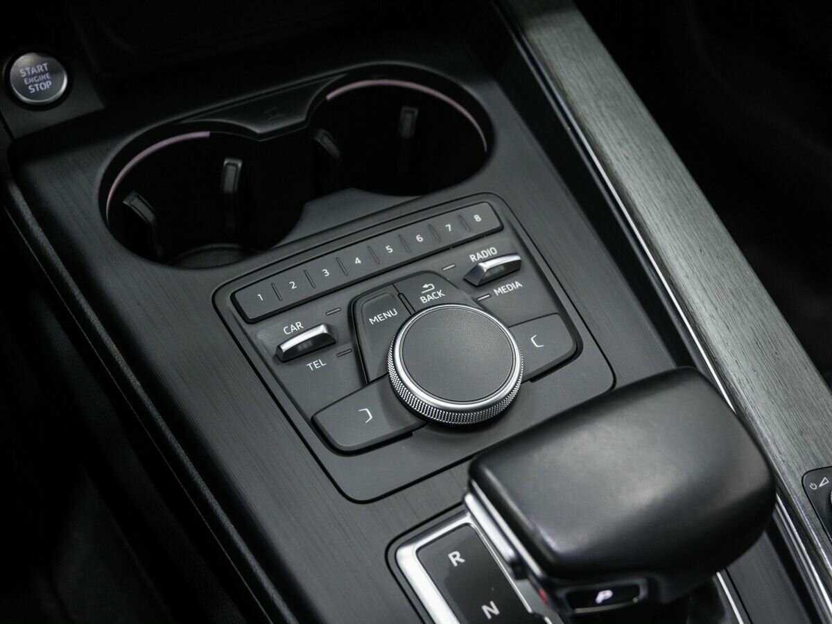 Audi A4 б/у, 2018, Роботизированная. Фото: #19